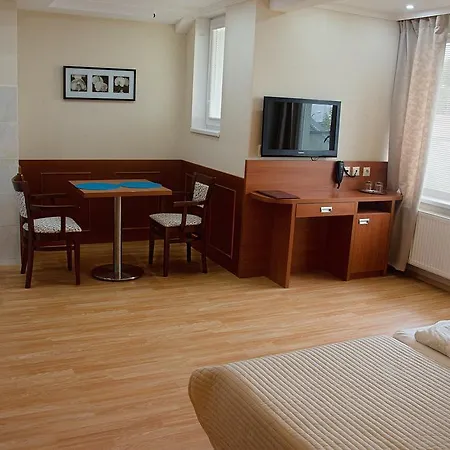 Gæstehus Astra 4*