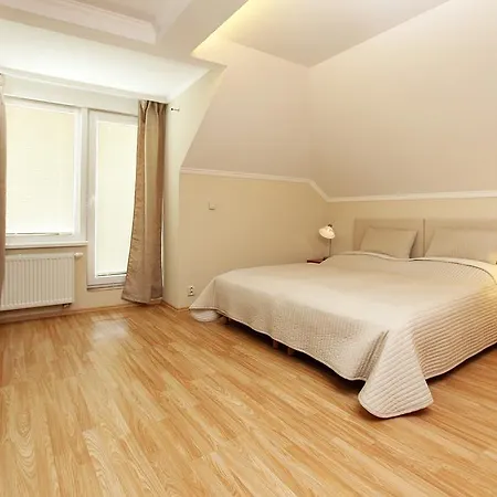 Gæstehus Astra 4*